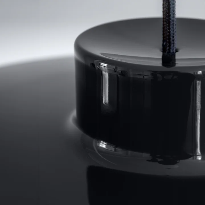 Lacquer LED hanglamp van NINE