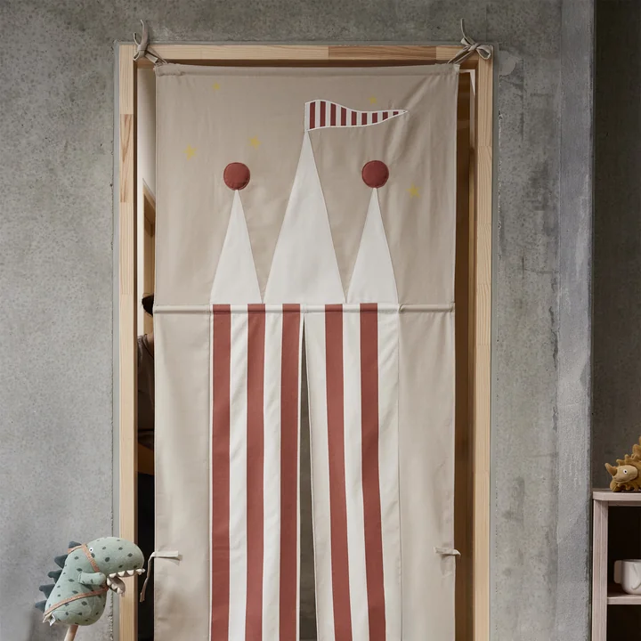 OYOY Kasteel speeldeur, klei / rood van Mini