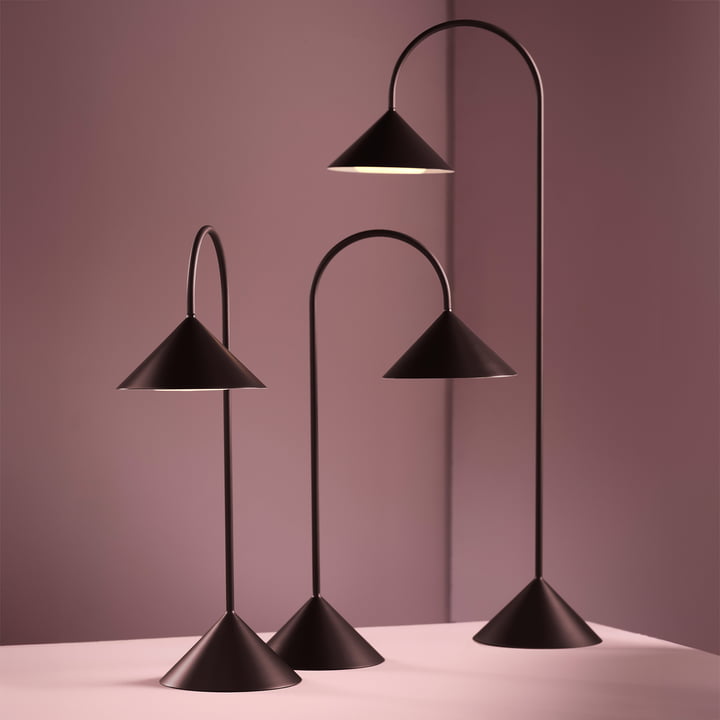 Grasp LED oplaadbare vloerlamp, beetroot mat by Frandsen