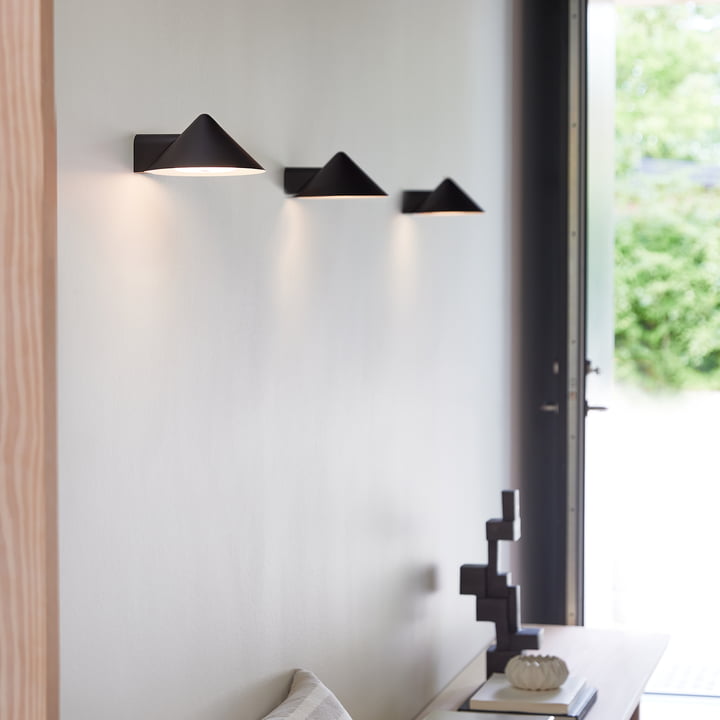 Grasp LED oplaadbare wandlamp, mat zwart by Frandsen