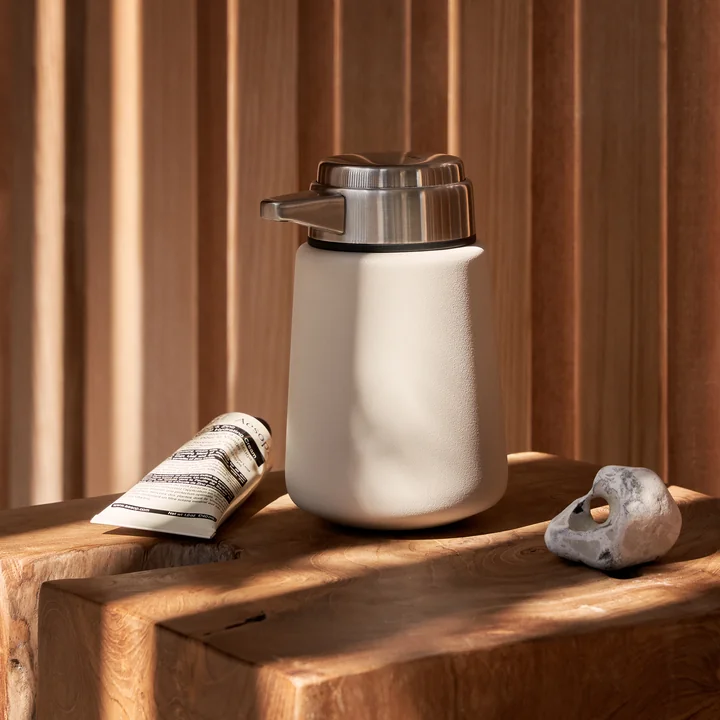 9 Zeepdispenser voor wandmontage vanaf Vipp