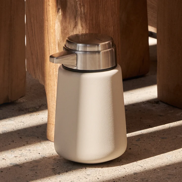 9 Zeepdispenser voor wandmontage vanaf Vipp