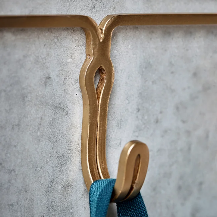 Yra haakrail van House Doctor