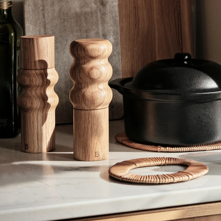 Edgar zout/peper molen, Ø 6 cm x H 20 cm, eiken by Broste Copenhagen