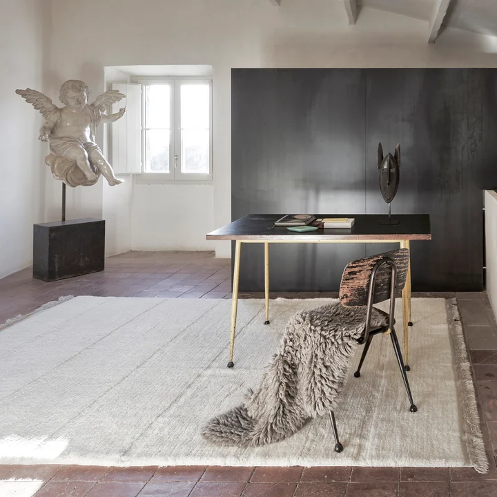 Lorena Canals Wollen vloerkleed Steppe van in schaapswit