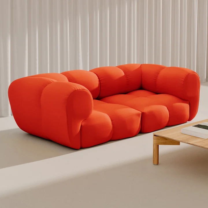 OUT Objekte unserer Tage Sander 2. - 02, 5-zitsbank, puur oranje (Vidar 4 0542 van Kvadrat/Raf Simons)