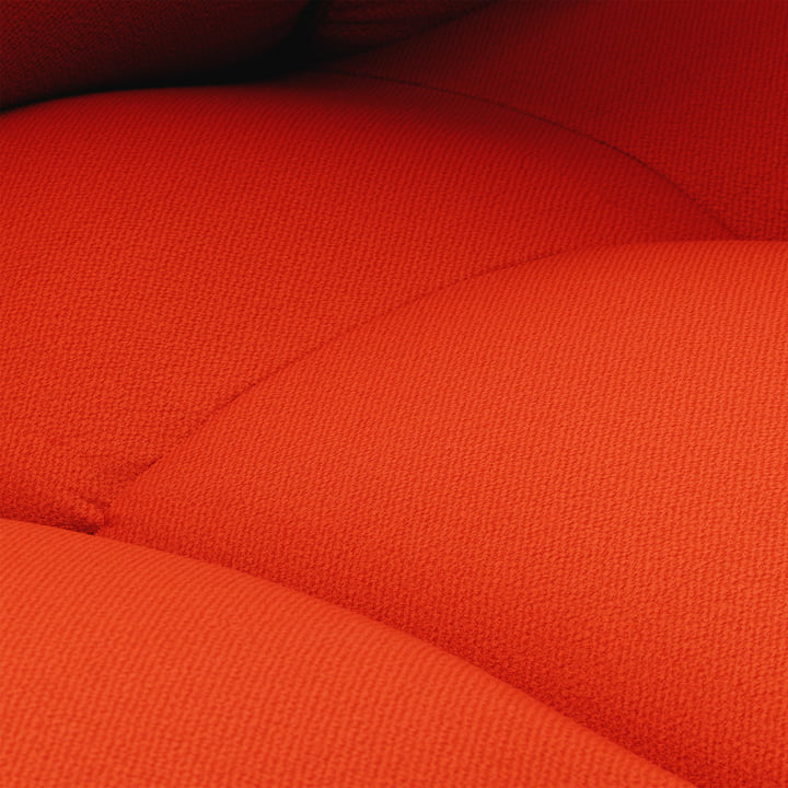 OUT Objekte unserer Tage Sander - Sofa, puur oranje (Vidar 4 0542 van Kvadrat/Raf Simons)