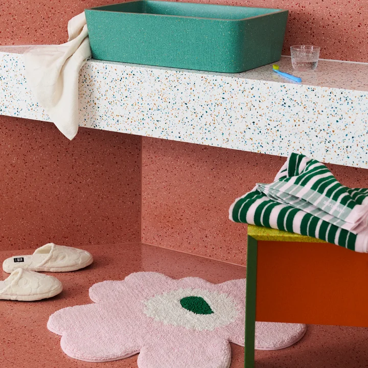 Marimekko - Raide handdoek, groen / roze