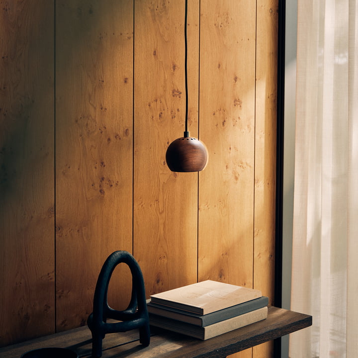 Ball Hanglamp, Ø 12 cm, walnoot naturel van Frandsen