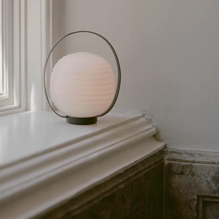 New Works - Lantaarn Draagbare tafellamp met oplaadbare batterij