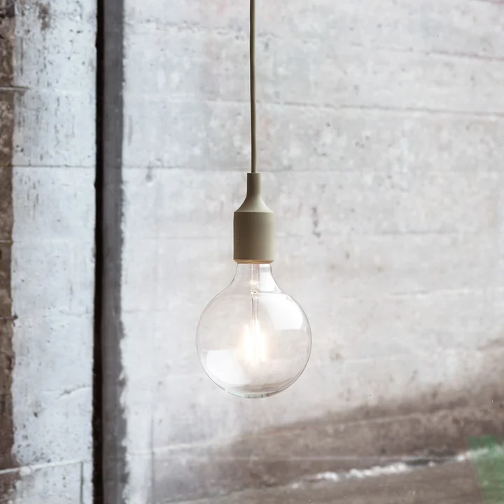 Muuto - Socket E27 LED hanglamp, olijfgroen