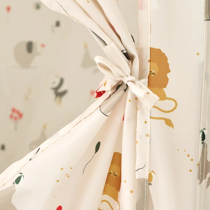 LIEWOOD - Eiken Pop Up speeltent, Circus, zandkleurig