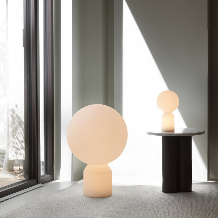 Yo LED tafellamp met oplaadbare batterij van Normann Copenhagen