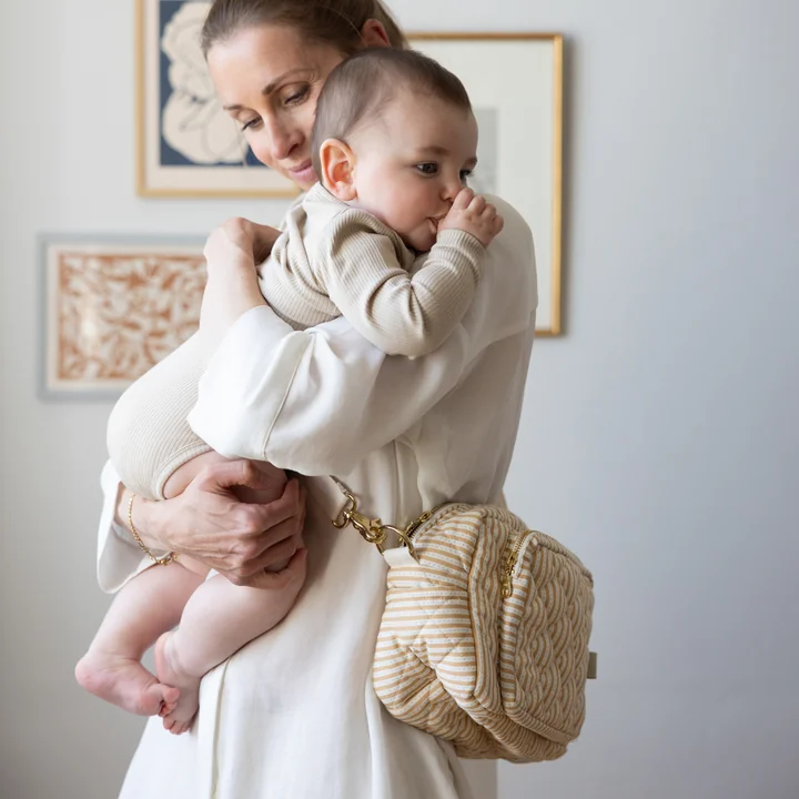 Cam Cam Copenhagen - Schoudertas klein, gewatteerd, haverveld