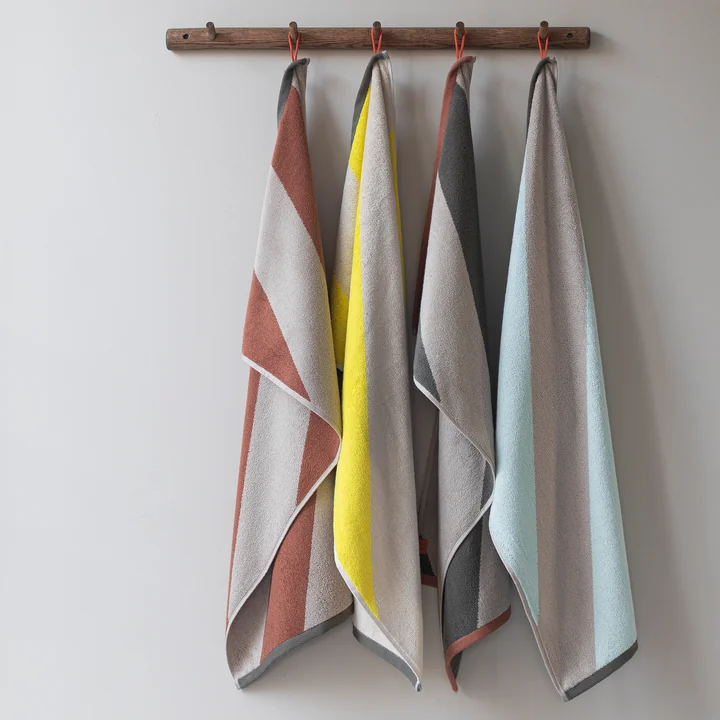 Mette Ditmer Diagonal - Handdoek