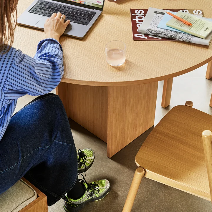 Hübsch Interior - Rechte eettafel, Ø 120 cm, eiken