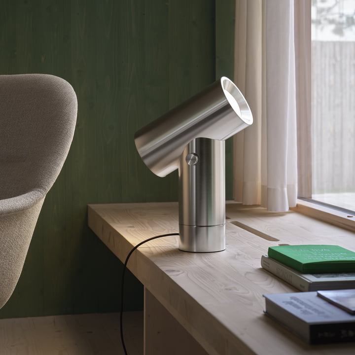 Muuto - Beam LED tafellamp, gepolijst aluminium, H 45,4 cm