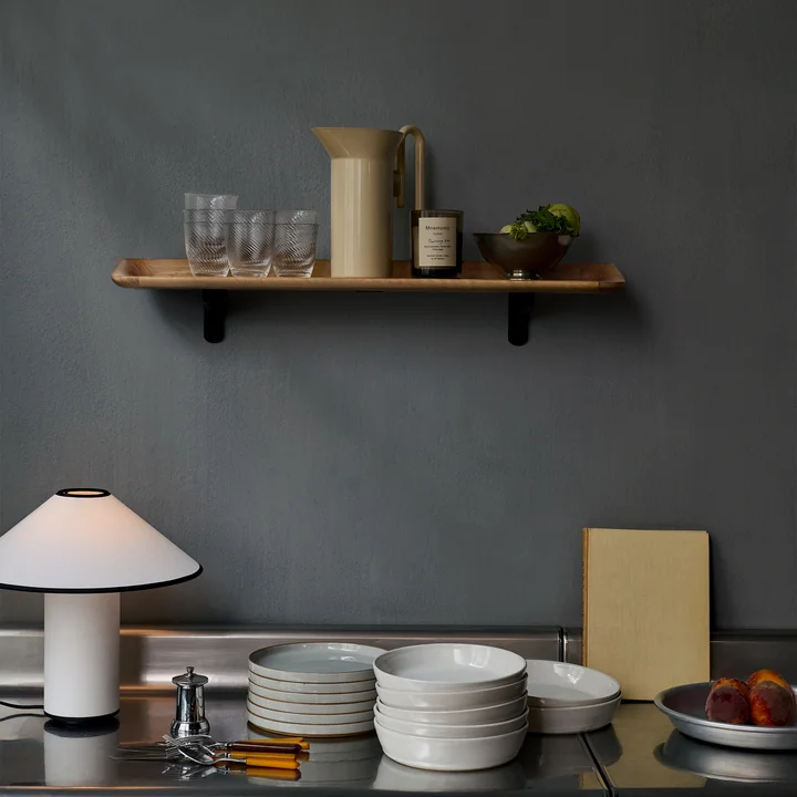 & Tradition Guild HM14 - Wandplank, 75 x 22,5 cm, zwart / eiken gelakt