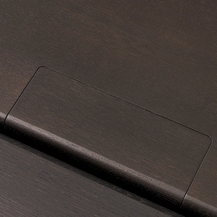 & Tradition Ita - OS Eettafel, donker gebeitst eiken