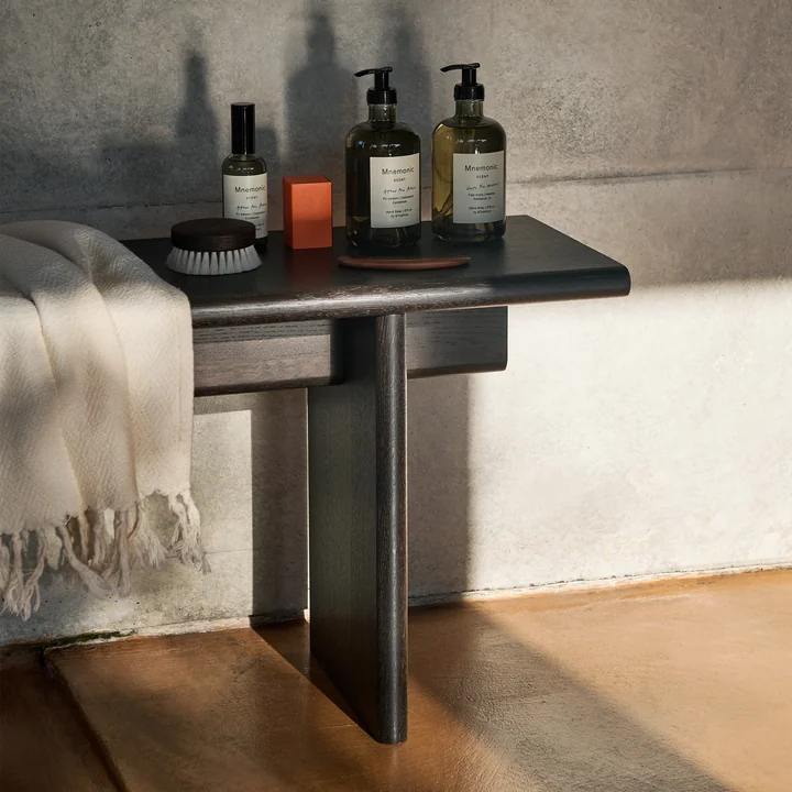 & Tradition Ita - OS Bank, donker gebeitst eiken