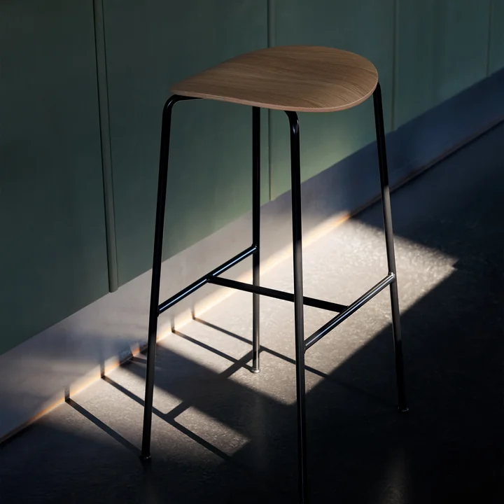 & Tradition Pavilion AV37 - Barkruk, H 68 cm, eiken