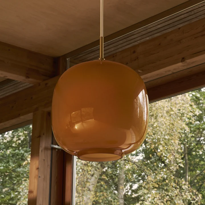 Louis Poulsen - VL45 Radiohus hanglamp, messing / amber glans