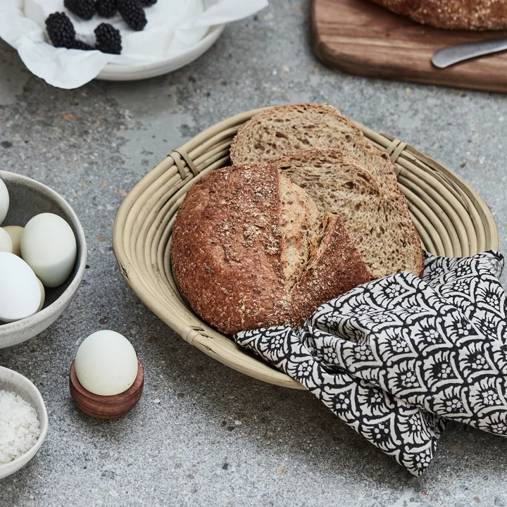 House Doctor - Kegelvormige opbergmand, L 26 x H 5,5 cm, rotan