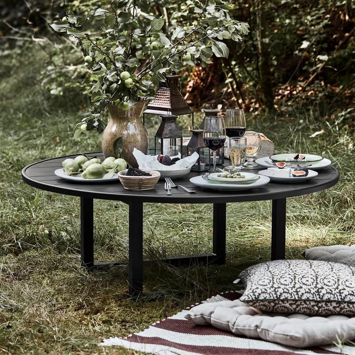 House Doctor Helo Outdoor - Tafel, Ø 120 x H 45 cm, zwart