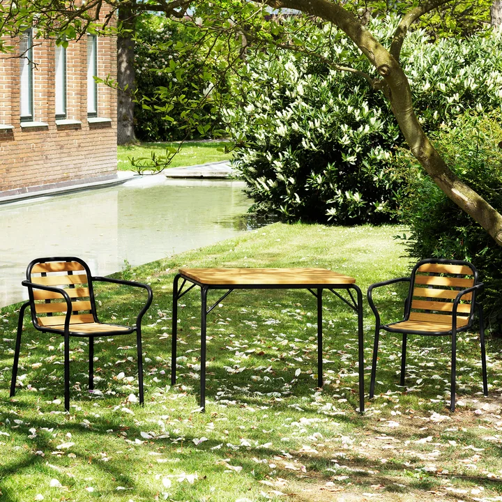 Normann Copenhagen Vig - Fauteuil, zwart / robinia met tafel