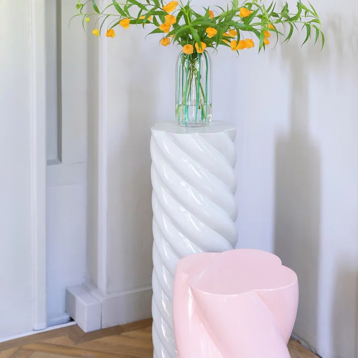 & klevering - Marshmallow bijzettafel 69,5 x Ø 24 cm, grijs