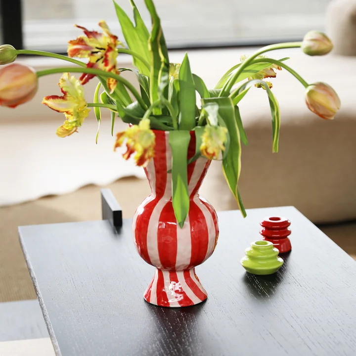 & klevering - Ruitvormige vaas, rood