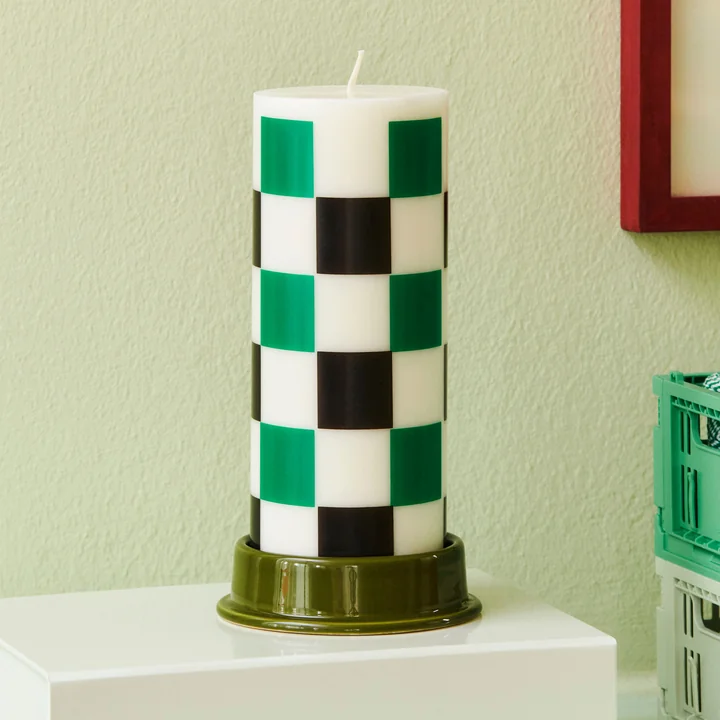 HAY - Column Kandelaar M, legergroen met Column Kaars M