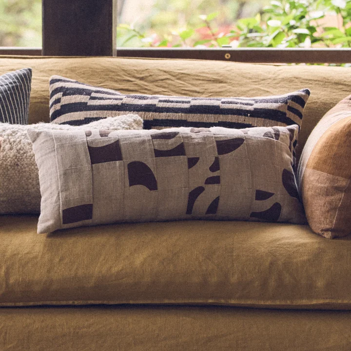 HKliving Natural Patched - Kussen, 70 x 30 cm, beige / bruin