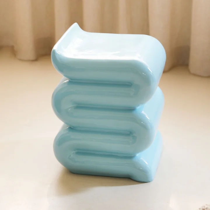 & klevering Pillar Whip - Bijzettafel, H 46 cm, pastelblauw