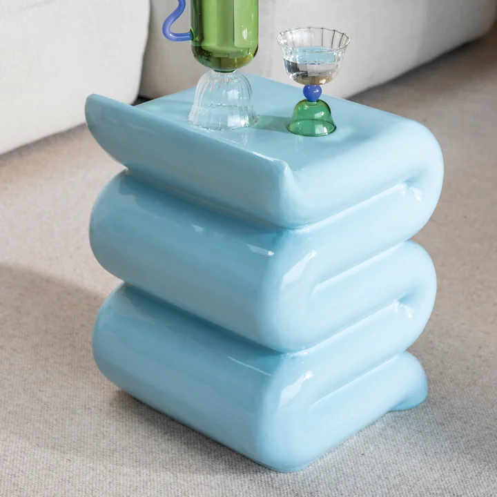 & klevering Pillar Whip - Bijzettafel, H 46 cm, pastelblauw