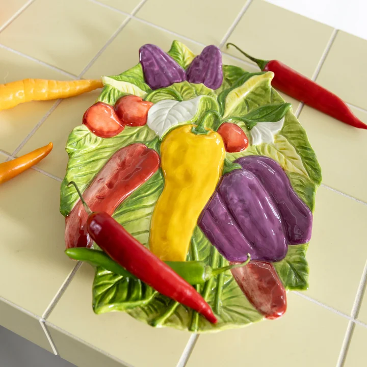 Schaal met peulvruchten van & klevering