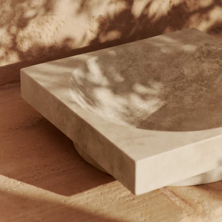 Ferm Living - Hew decoratieve kom, H 7 cm, travertin