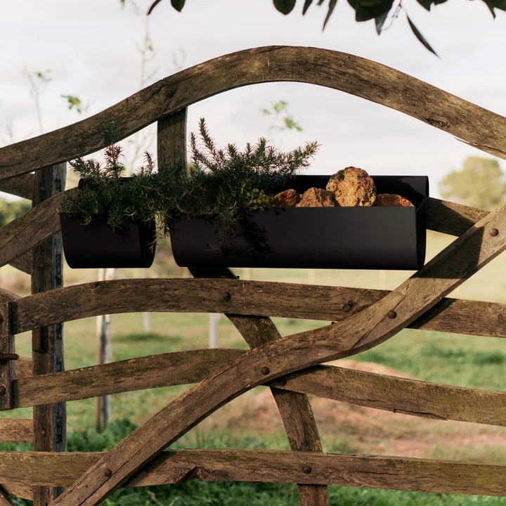 Ferm Living - Uma Balkonbox, klein en groot, zwart