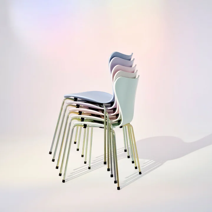 Fritz Hansen - Serie 7 Regenboogstoel (Speciale uitgave 2025)