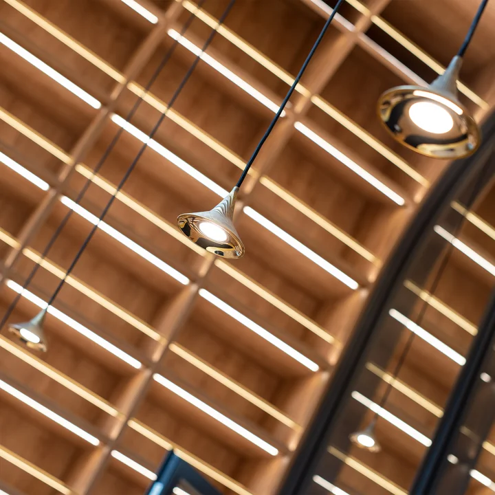 Artemide - Unterlinden LED hanglamp, messing met zwarte kabel