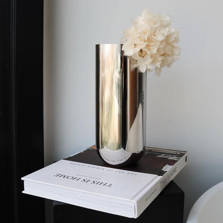 Nichba Design - Vaas, H 24 cm, roestvrij staal