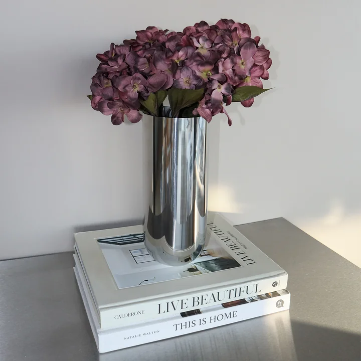 Nichba Design - Vaas, H 24 cm, roestvrij staal