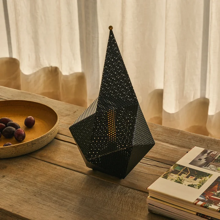 Bagdad Draagbare oplaadbare lamp, zacht zwart halfmat (EU) van Gubi