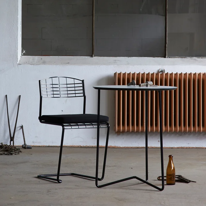 Grythyttan - High Tech tuintafel Ø 60 cm, wit / zwart