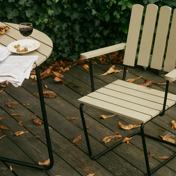 Grythyttan - A2 tuinstoel, lichtgroen gelakt eiken / zwart