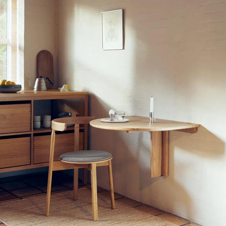 Form & Refine - Trefoil opvouwbare wandtafel, eiken