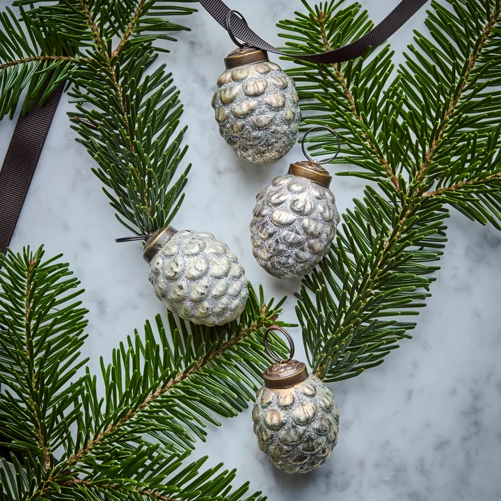 House Doctor - Cone Ornamenten, Ø 4 cm, antiek zilver, (set van 4)