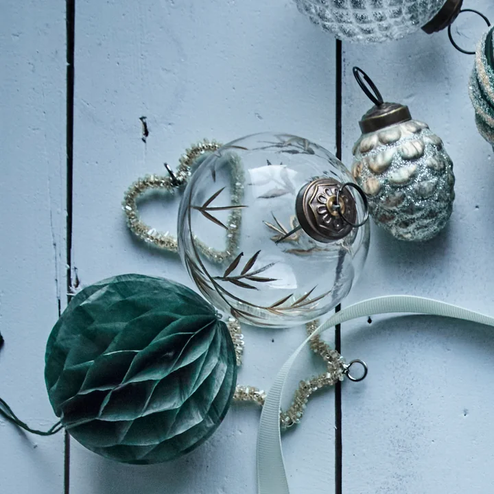 House Doctor - Leaf Ornament, Ø 7,5 cm, helder/goud