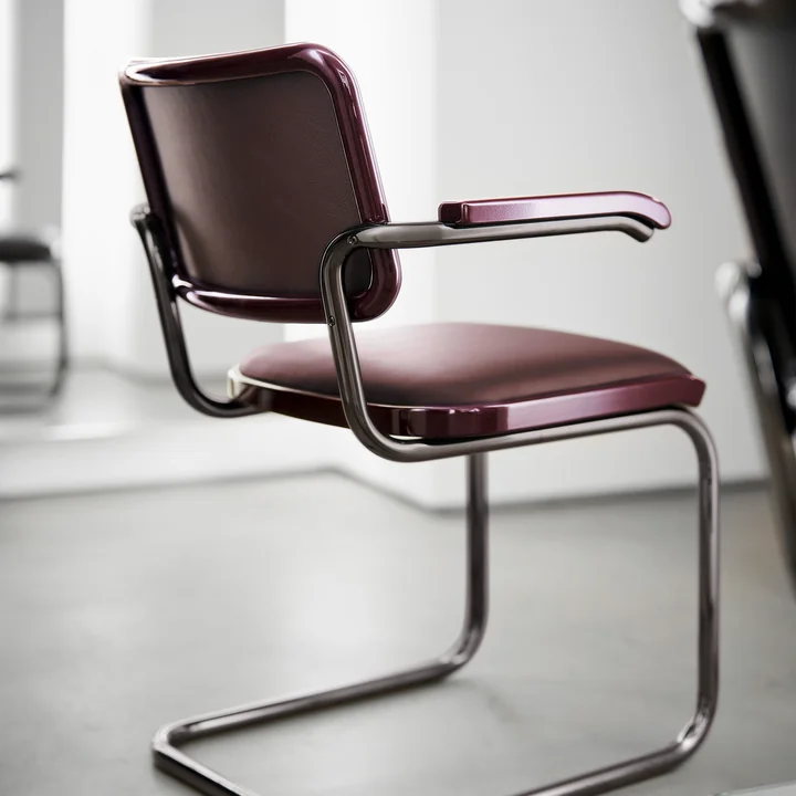 Thonet - S 64 P Serious Fauteuil, titanium / grafiet robijnrood (JS. by Jil Sander)