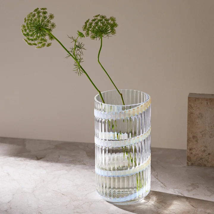 Lyngby Porcelæn - Glazen vaas, werveling, h 25 cm, transparant